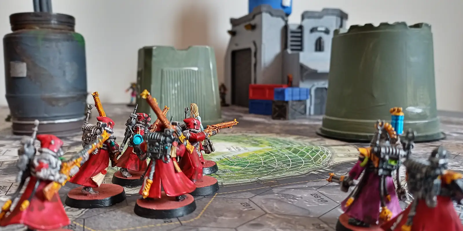 Adeptus Mechanicus survey the landscape