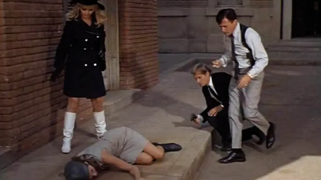 Andy, Napoleon, and Ilya look at a defunct Muriel.